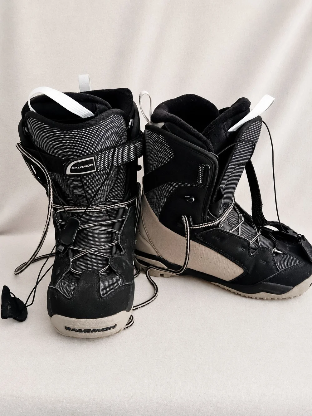 Salomon Ivy Women’s Snowboard Boots Size 8 Black Gray Autofit Quick Lace
